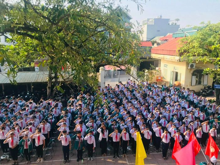 Khuôn viên trường THCS Trần Phú - Nơi ươm mầm tài năng