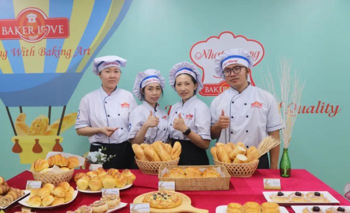Không gian sáng tạo nghệ thuật bánh tại Trung tâm dạy nghề Nhất Hương