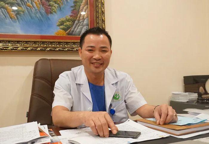 Thạc sĩ, Bác sĩ Mai Trọng Hưng - ảnh 1