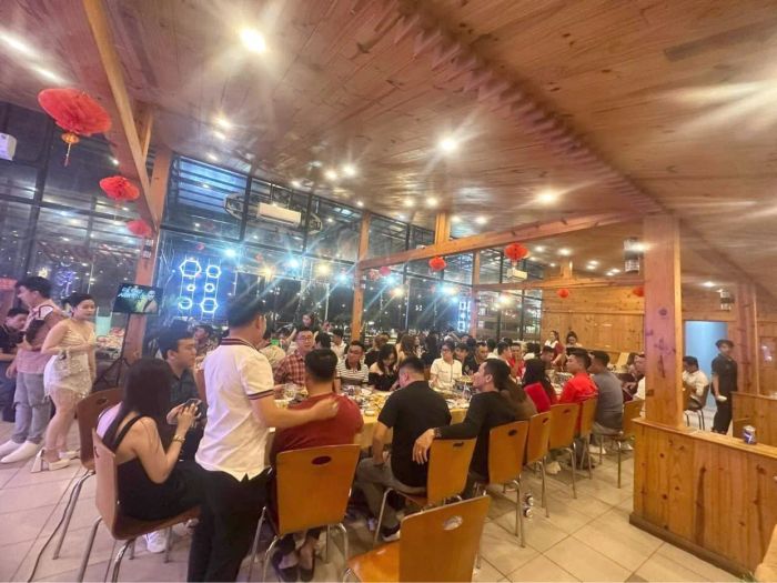 Không gian ấm cúng tại Làng Nướng 89 qua góc ảnh chân thực