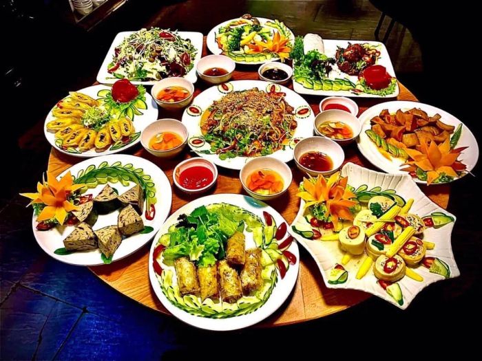 Không gian buffet sang trọng với hơn 60 món chay tại Nhà Hàng Buffet Chay An Lạc