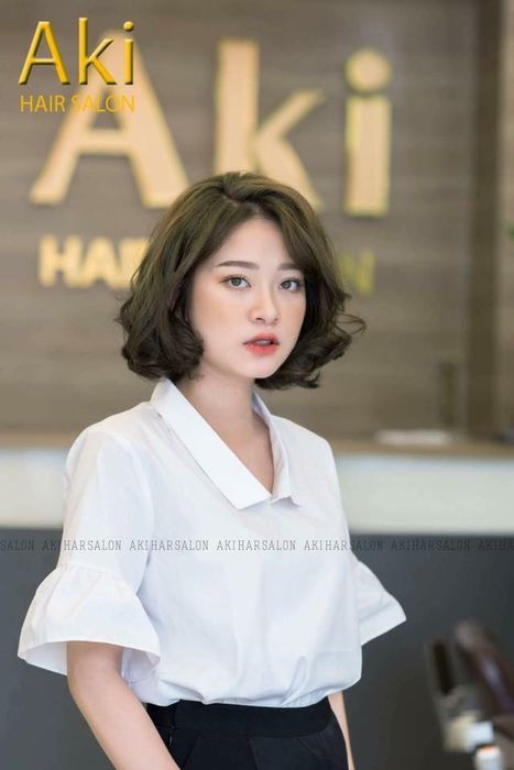 Những kiểu tóc đẳng cấp được tạo mẫu bởi các chuyên gia tại Aki Hairdressing Salon