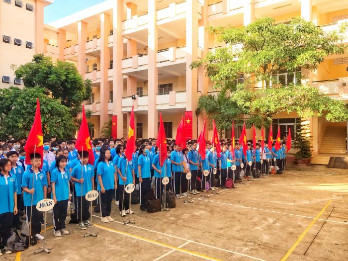 THPT Nguyễn Việt Hồng - Biểu tượng giáo dục Cần Thơ