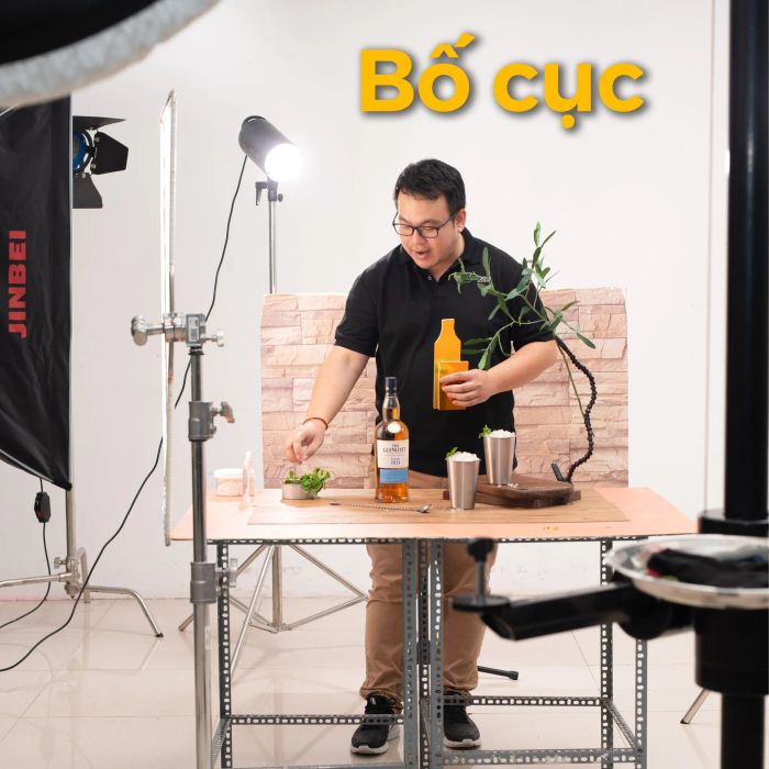 Học viên thực hành tại studio Chimkudo