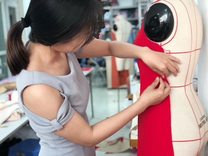 Lena' House – Hình ảnh sống động về lớp học tràn đầy đam mê và sáng tạo
