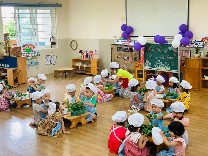 Hình ảnh thứ hai về Trường Mầm Non Thạch Bàn - nơi ươm mầm những tài năng nhí với không gian học tập tràn đầy màu sắc
