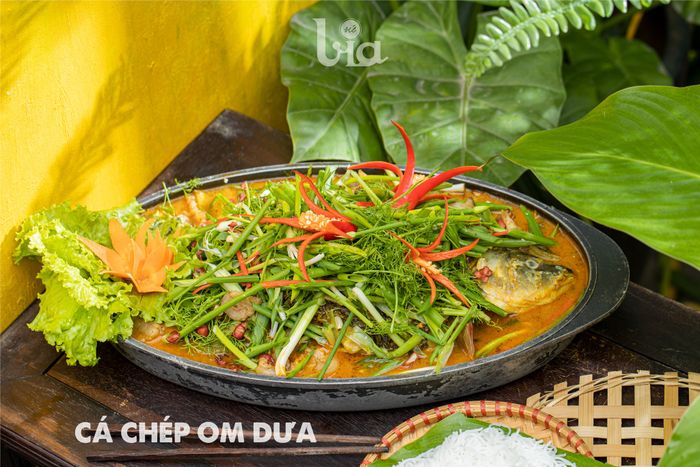 Sứ Bia – Hình ảnh ấn tượng 2