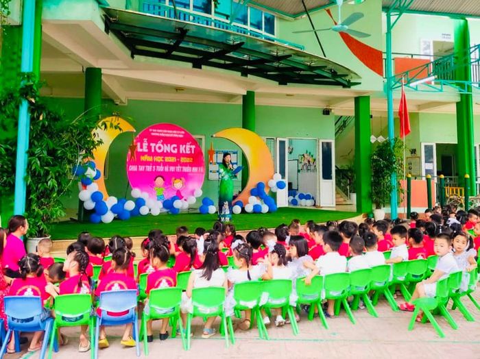 Hình ảnh tuyệt đẹp về khuôn viên xanh mát của Trường Mầm non Hồ Tùng Mậu