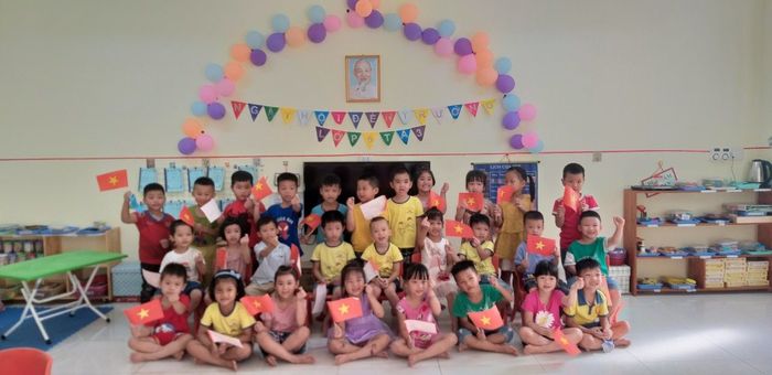 Hoạt động học tập và vui chơi của các bé tại Trường Mầm non Liên Mạc