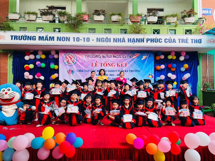 Hình ảnh Trường Mầm Non 10-10 - Khuôn viên xanh mát