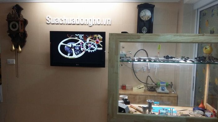 Quy trình thay pin chuyên nghiệp tại Watch Repair Service
