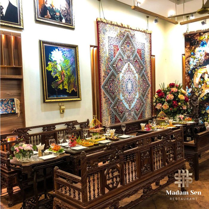 Không gian tiệc sang trọng và đầm ấm tại Madam Sen Restaurant