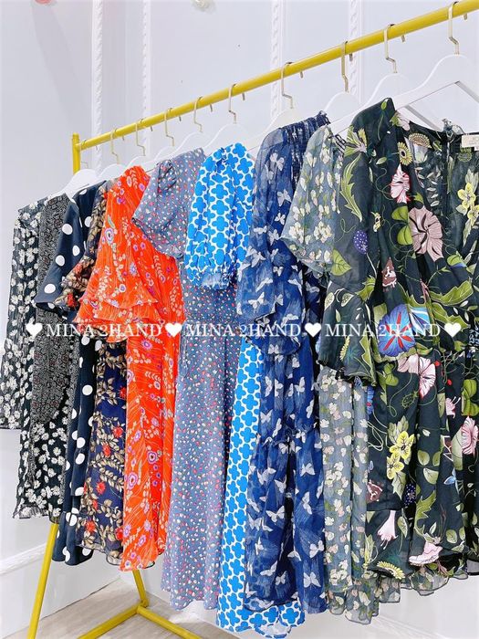 Không gian mua sắm đa dạng tại Mina Shop
