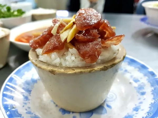 Hình ảnh Cơm Thố Chuyên Ký - Nét ẩm thực xưa còn vẹn nguyên