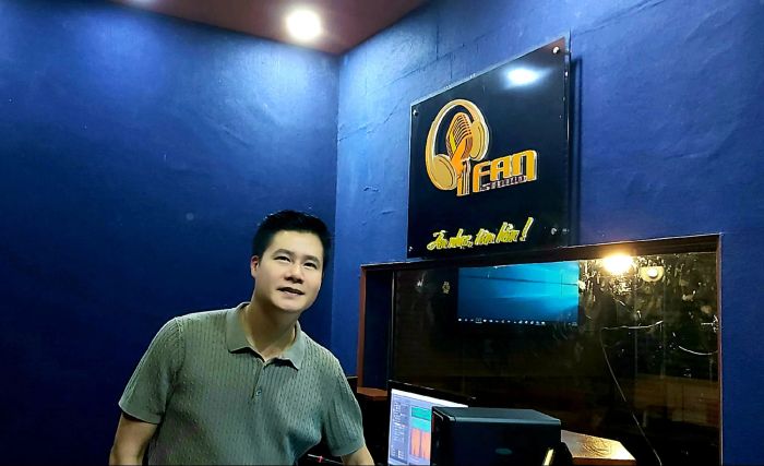 Fan Studio ảnh 2
