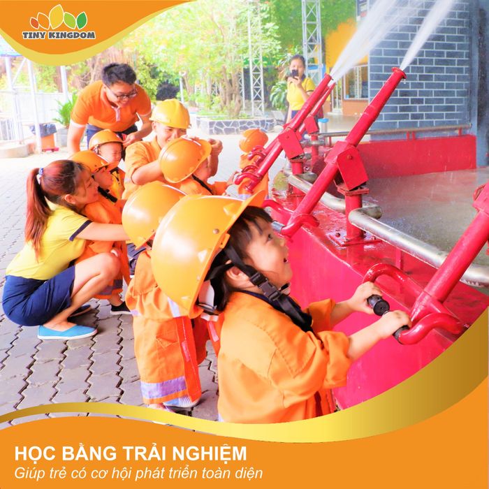 Tiny Kingdom Pre-School hình ảnh 3