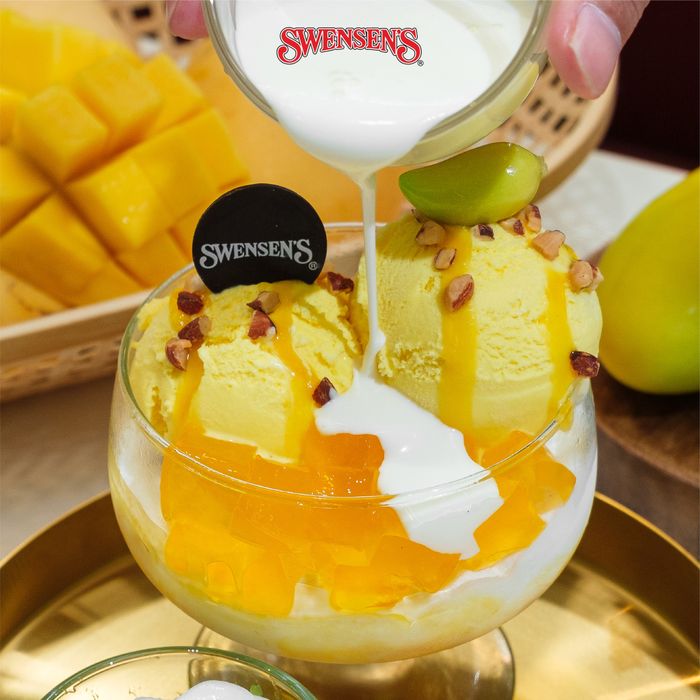 Hình ảnh không gian sang trọng tại cửa hàng Swensen's