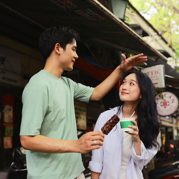 Hình ảnh không gian thưởng thức kem Tràng Tiền đậm chất cổ điển