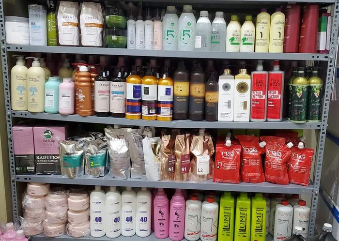 Hình ảnh showroom An Nguyên - Địa chỉ uy tín về phụ liệu tóc