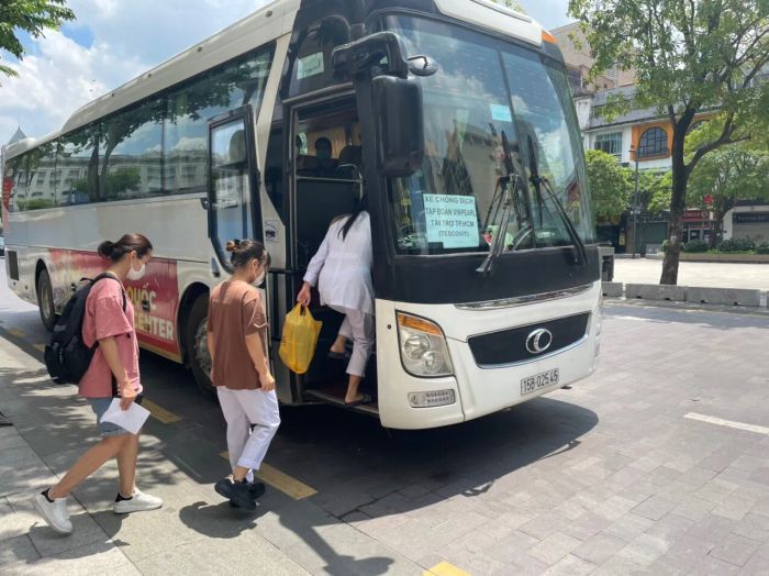 Hình ảnh nội thất tiện nghi trên xe Hoàng Long
