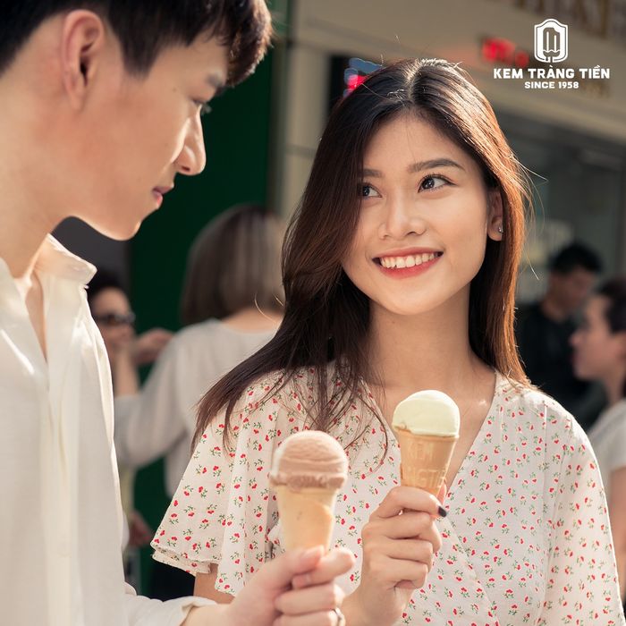 Hình ảnh những que kem Tràng Tiền - Biểu tượng ẩm thực Hà Nội