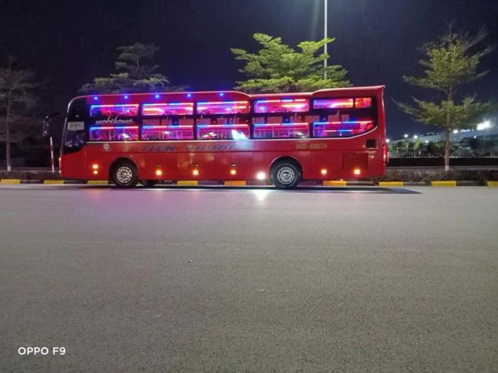Không gian nghỉ ngơi thoải mái trên xe Tiến Phương