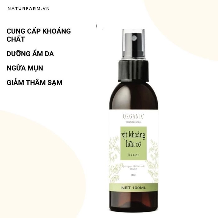 Xịt khoáng trà xanh Organic - chai màu xanh lá sang trọng