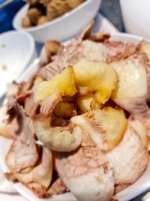 Phở Một Đô ảnh 2 - Khoảnh khắc lưu giữ vẻ đẹp giản dị mà tinh tế của tô phở đậm đà hương vị quê nhà.