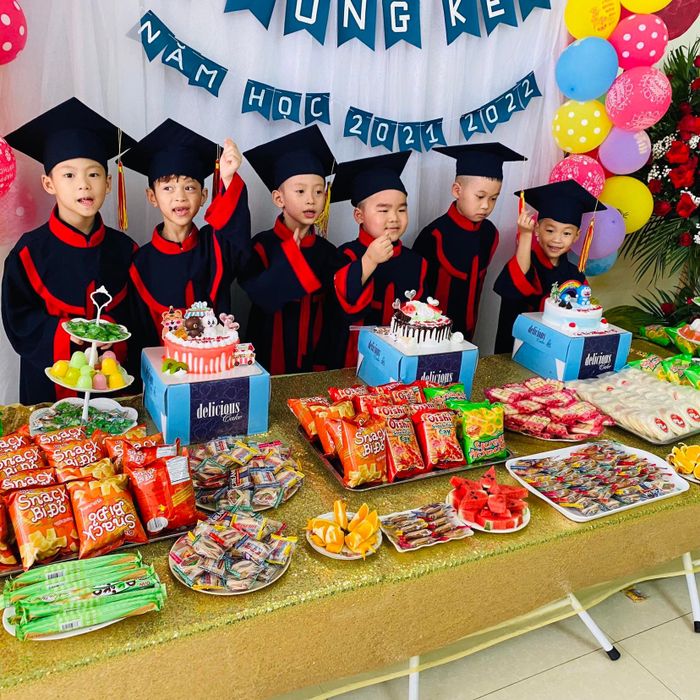 Hình ảnh tươi sáng về lớp học Montessori tại Trường Mầm Non Ngôi Nhà Trẻ Thơ