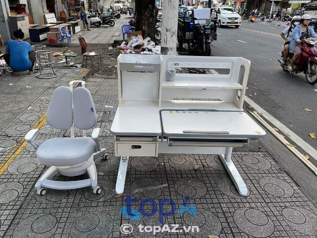 Bàn học chống gù chuẩn Đà Thành - Bảo vệ cột sống cho thế hệ tương lai