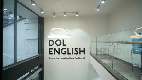 Không gian học tập hiện đại tại DOL Quận 10 - 458/14 đường 3 Tháng 2, Phường 12, Quận 10, TP.HCM (Hình ảnh thực tế)