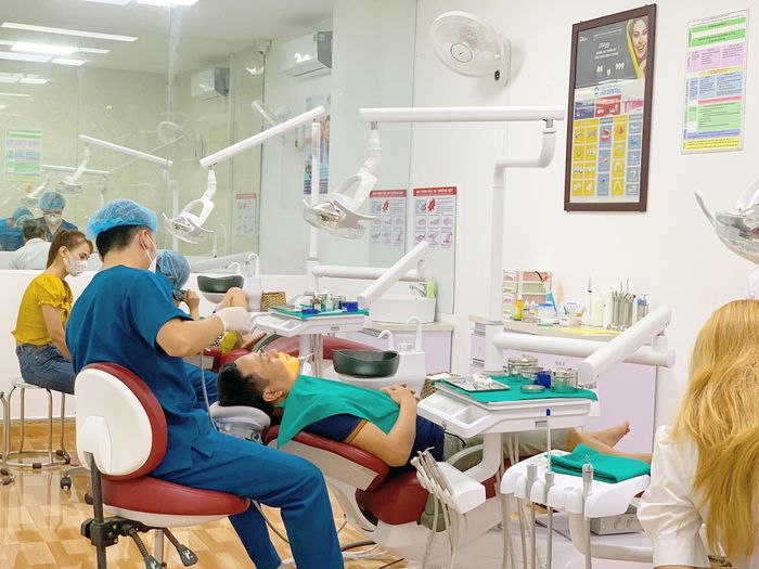 Khoảnh khắc thứ ba tại Nha Khoa HD Dental