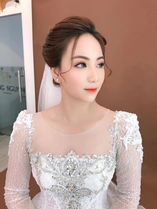 Tác phẩm trang điểm cô dâu đẳng cấp từ Phụng Nguyễn Studio