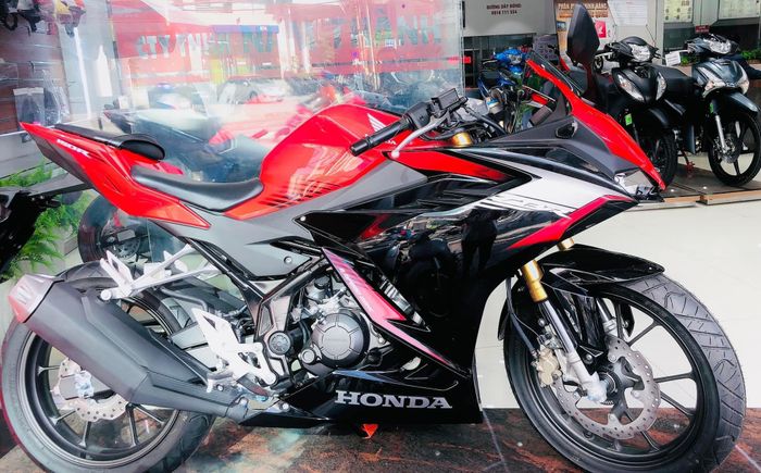 Hình ảnh mặt tiền Nam Thành Honda – Điểm đến tin cậy của người yêu xe