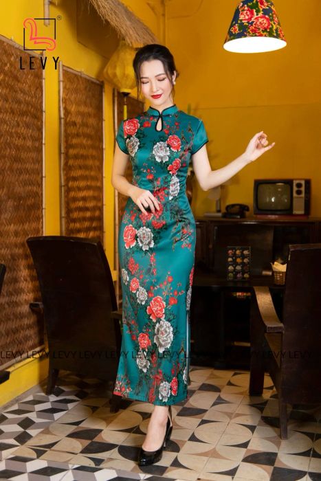 Bộ sưu tập sườn xám tinh tế tại LEVY Fashion