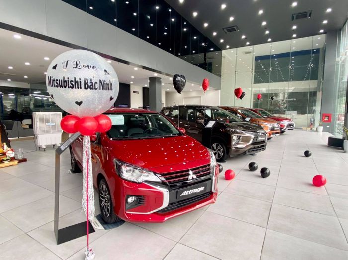 Khu vực trải nghiệm xe Mitsubishi cao cấp