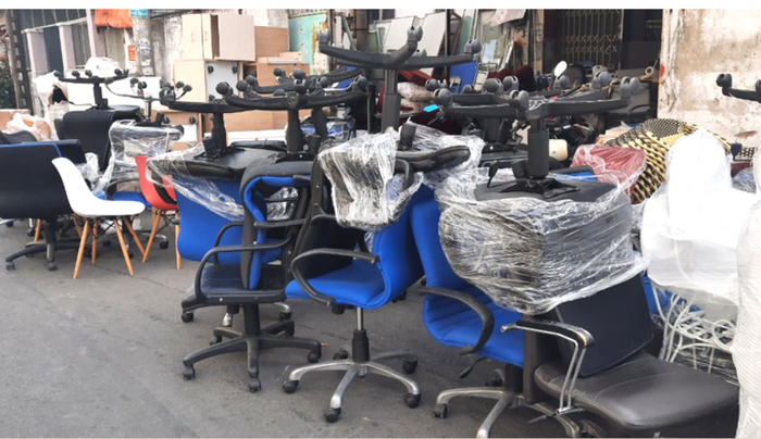 Bộ sưu tập đồ gỗ thanh lý độc đáo tại Nội Thất Xưa & Nay Hoàng An