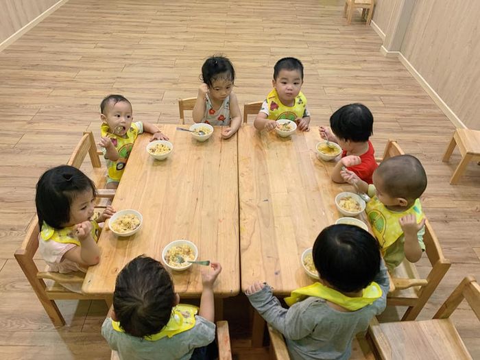 Hoạt động vui chơi sáng tạo trong môi trường giáo dục xanh