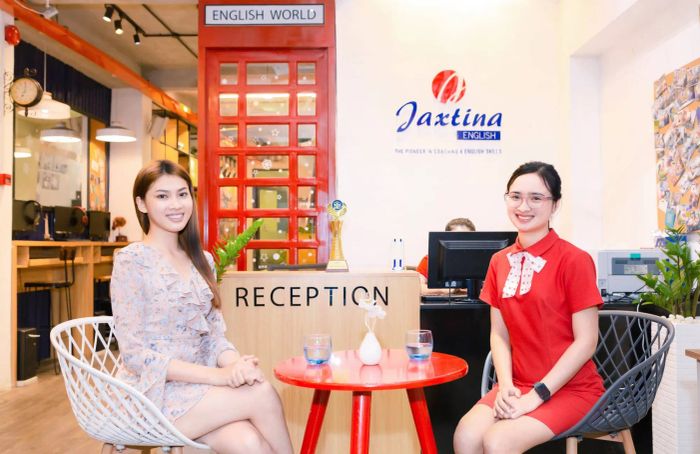 Môi trường học tập hiện đại tại Trung Tâm JAXTINA (Hình ảnh thực tế)