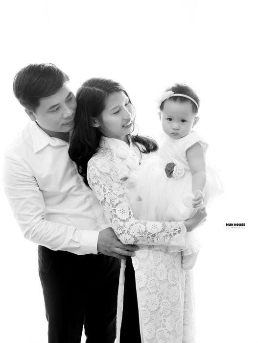 MUN HOUSE Media - Khoảnh khắc gia đình ngập tràn hạnh phúc