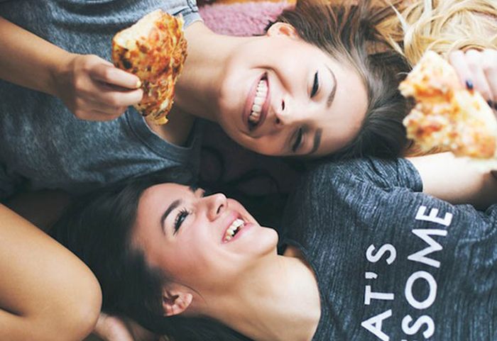 Tái kết nối yêu thương cùng gia đình và bạn bè - Ảnh minh họa