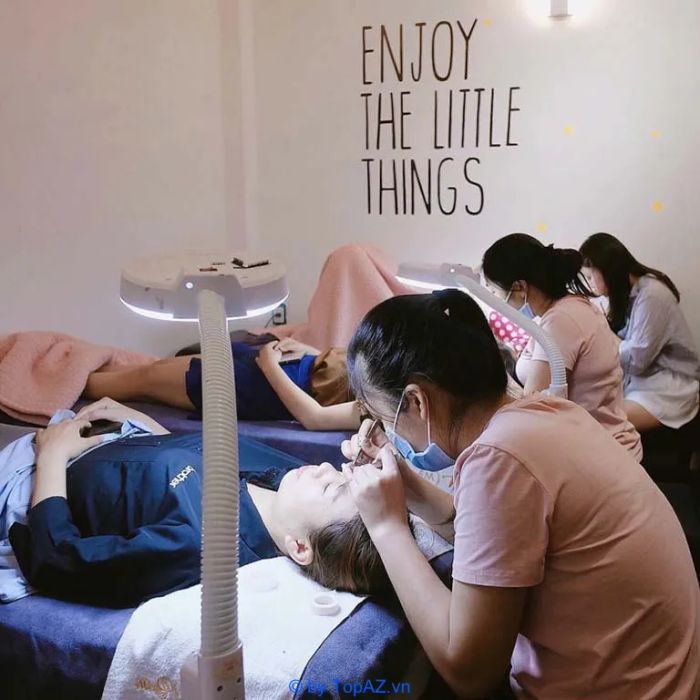 Địa chỉ vàng cho những ai đam mê vẻ đẹp tự nhiên với dịch vụ nối mi, uốn mi nghệ thuật tại Hà Nội