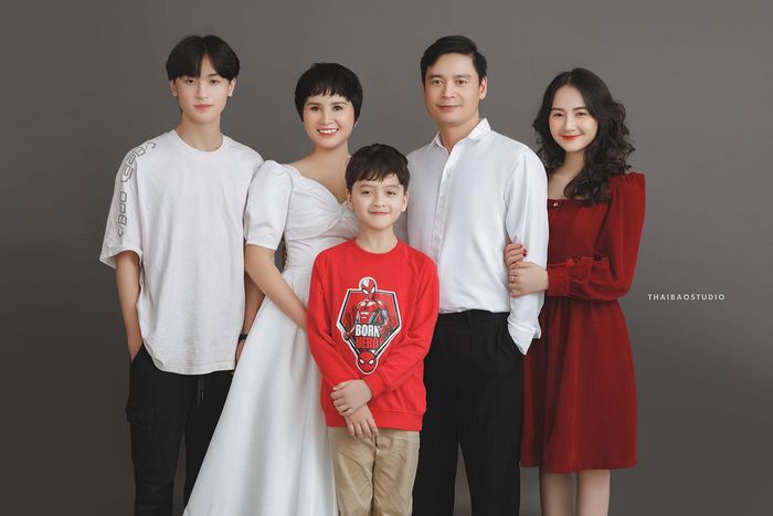 Thái Bảo Studio - Bộ sưu tập hình ảnh gia đình sang trọng