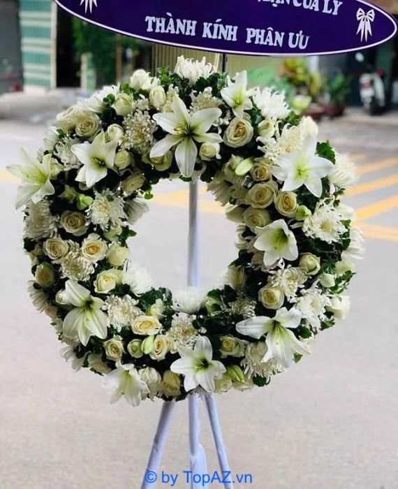 Địa chỉ cung cấp vòng hoa viếng đám tang chất lượng và giá cả phải chăng tại Quận 10