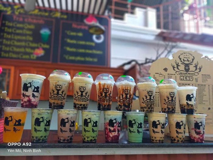 Góc check-in độc đáo tại Moon Meen MilkTea & Coffee