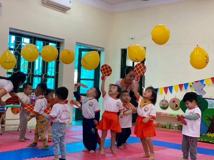 Trường mầm non Thị Trấn - Sóc Sơn ảnh 2, nơi trẻ hòa mình vào thiên nhiên, phát triển thể chất và tinh thần toàn diện