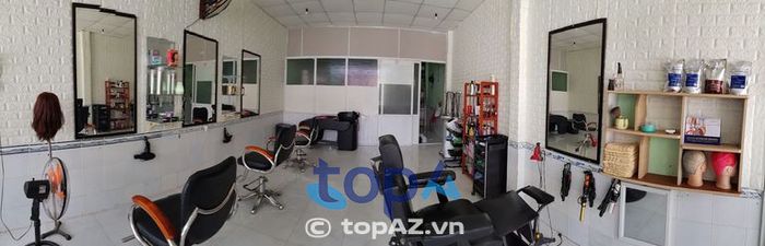 Hair Salon Tài Phát - Sự lựa chọn hoàn hảo cho những ai tìm kiếm chất lượng dịch vụ cao cấp với mức giá vô cùng hợp lý tại Dĩ An