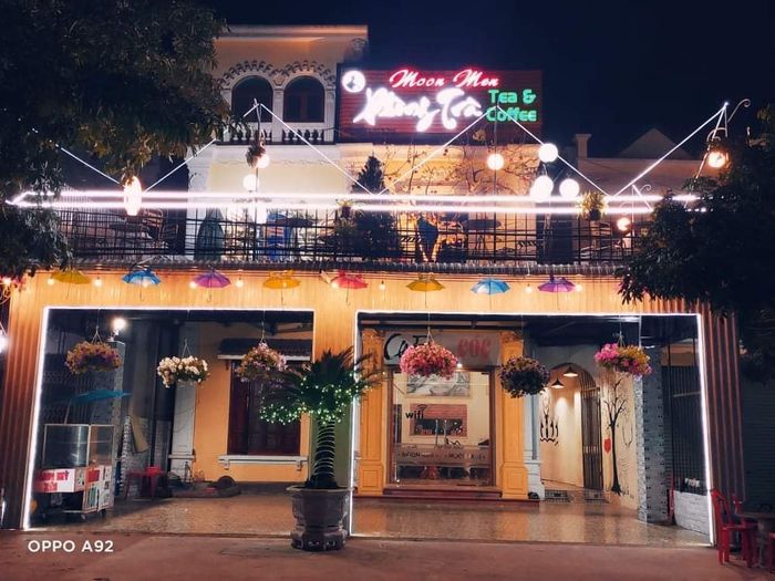 Không gian ấn tượng tại Moon Meen MilkTea & Coffee