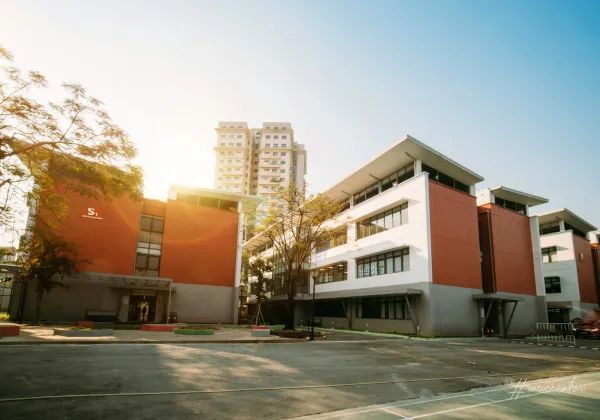 Khám phá không gian học tập hiện đại tại Trường Song Ngữ Quốc Tế Hanoi Academy qua loạt ảnh độc đáo
