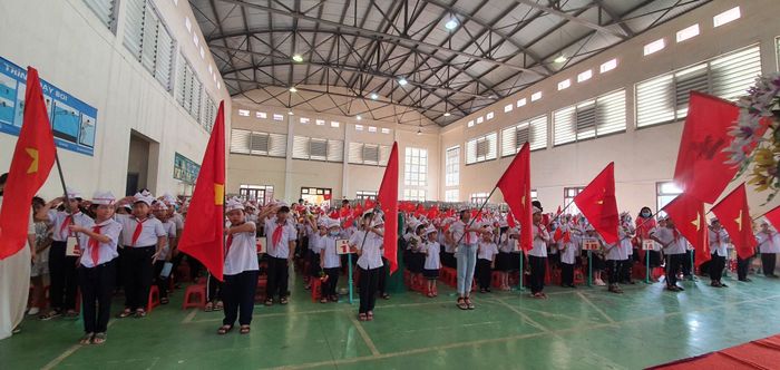 Hình ảnh nổi bật về cơ sở vật chất hiện đại tại Trường Tiểu học Liên Hà A